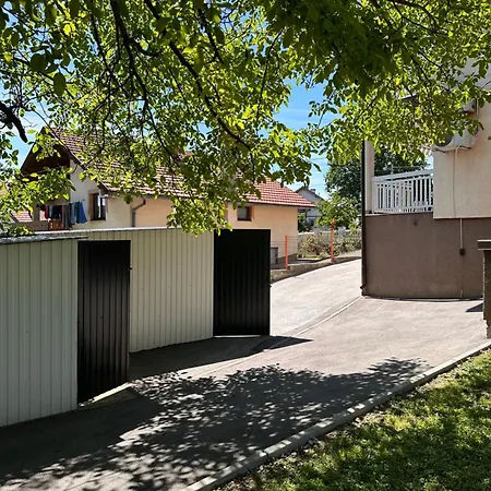 Cozy House Apartman *